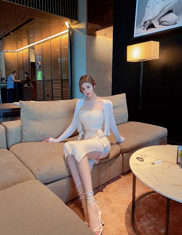 芝加哥外围留学生